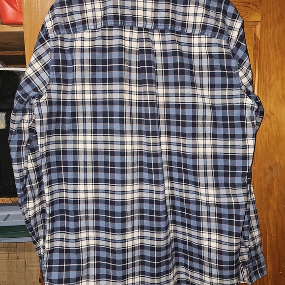 Eddie Bauer Navy and White Plaid Button Down Shirt - Picture 5 of 5